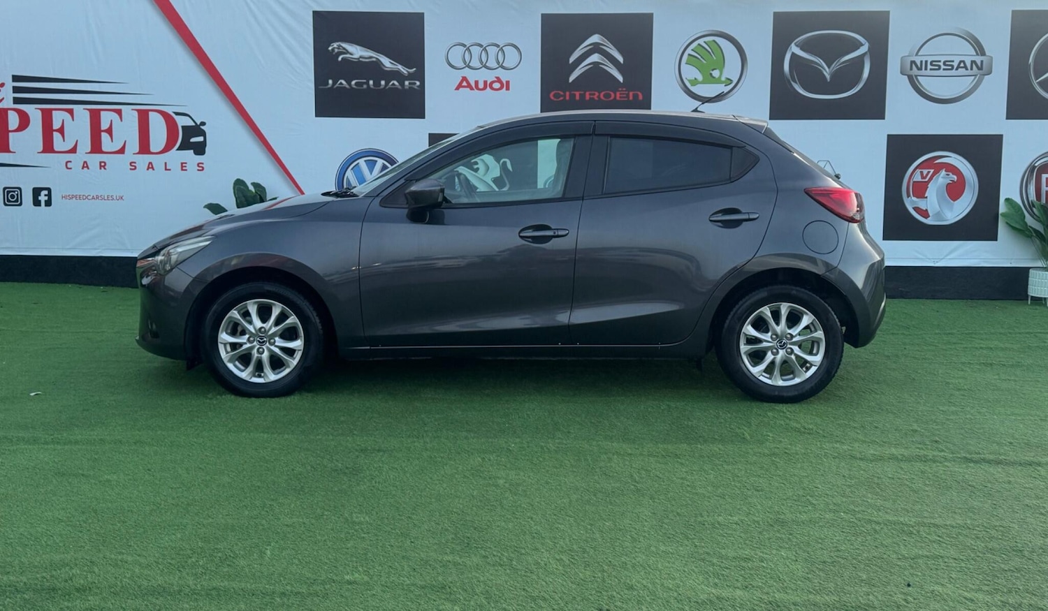 Used Mazda Mazda2 for sale - 77015546: Photo 10