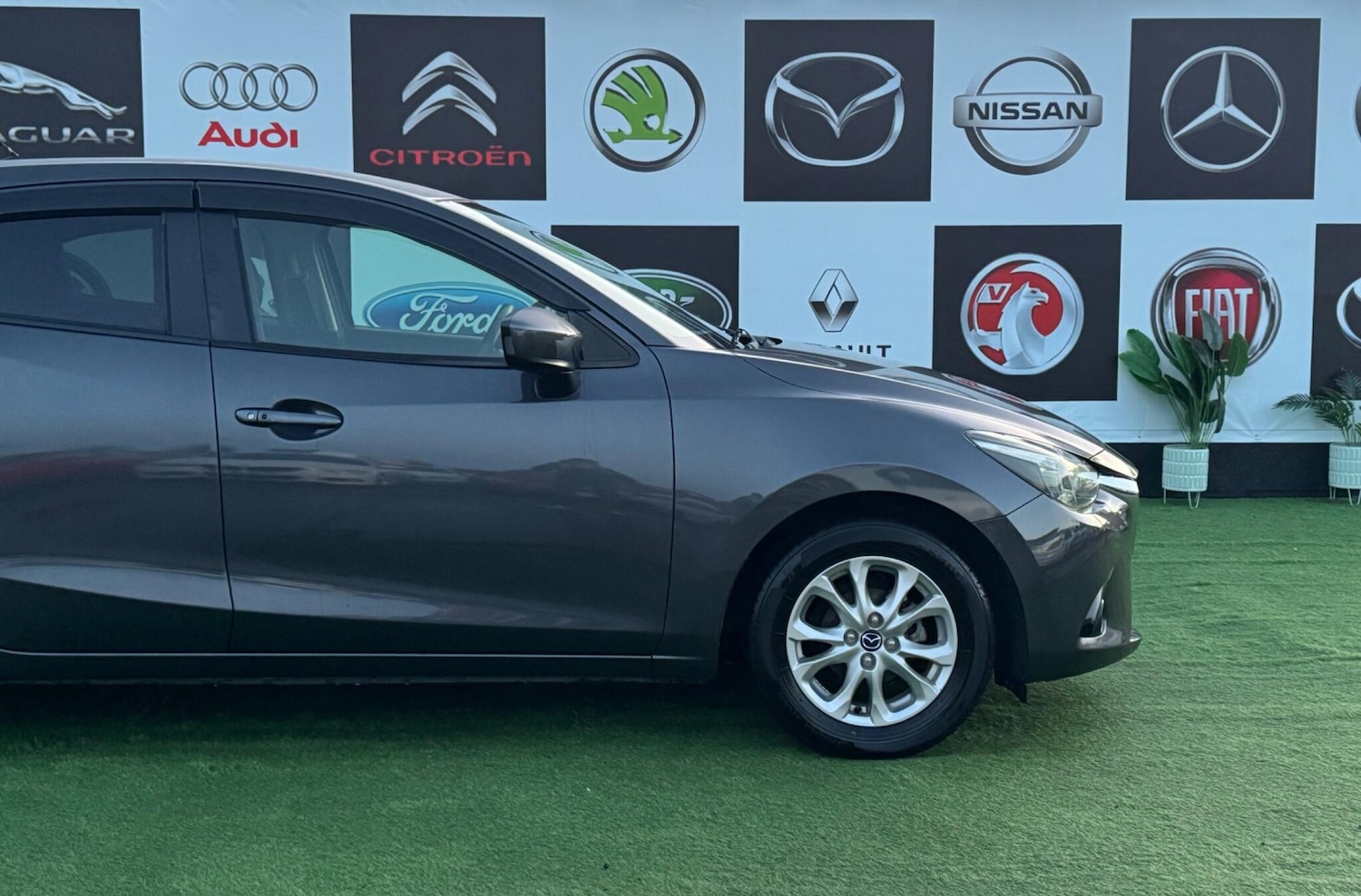Used Mazda Mazda2 for sale - 77015546: Photo 14