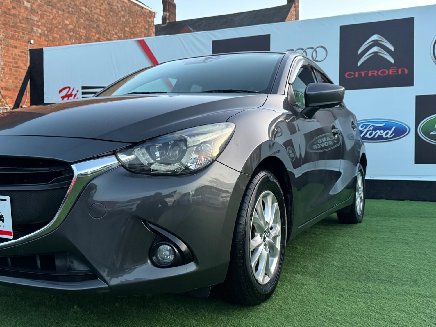 Used Mazda Mazda2 for sale - 77015546: Photo 3