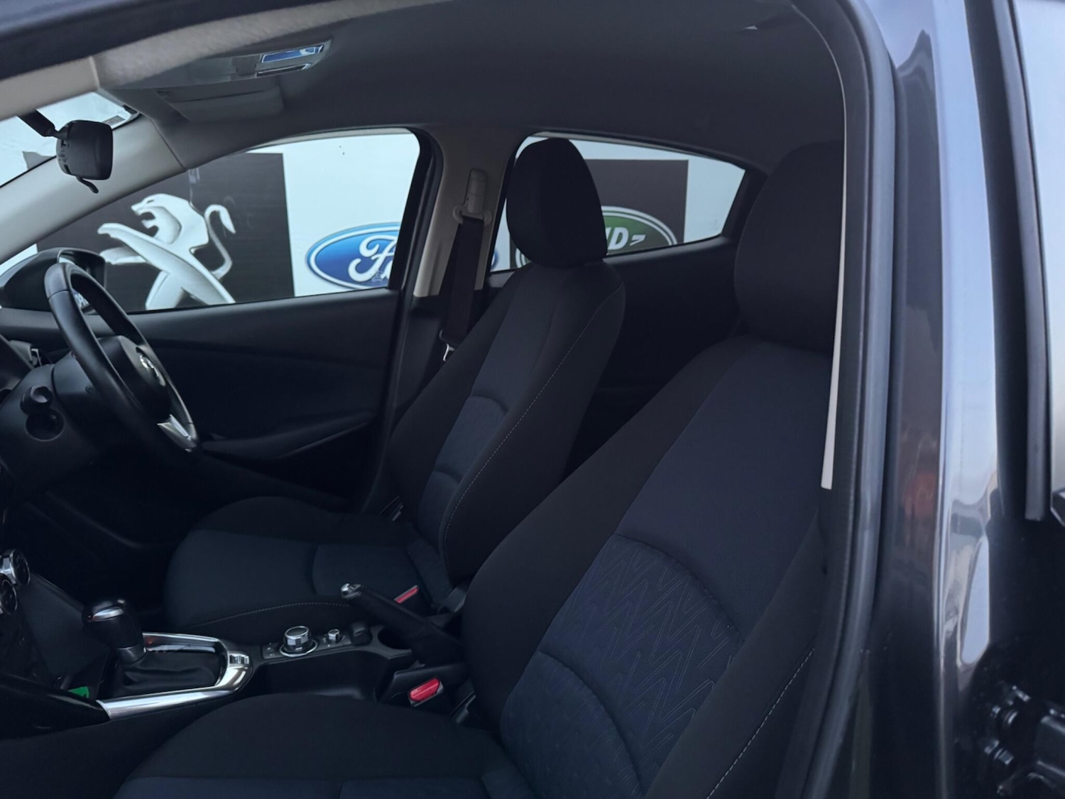 Used Mazda Mazda2 for sale - 77015546: Photo 41