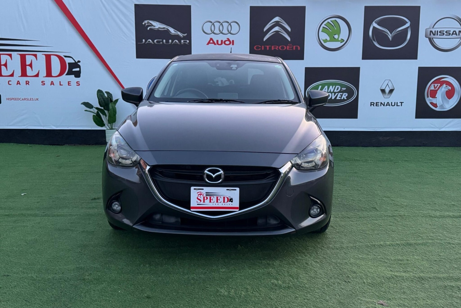 Used Mazda Mazda2 for sale - 77015546: Photo 6