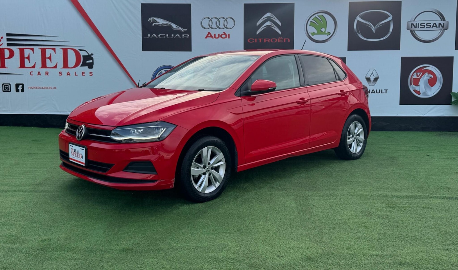 Used Volkswagen Polo for sale - 76752447: Photo 1