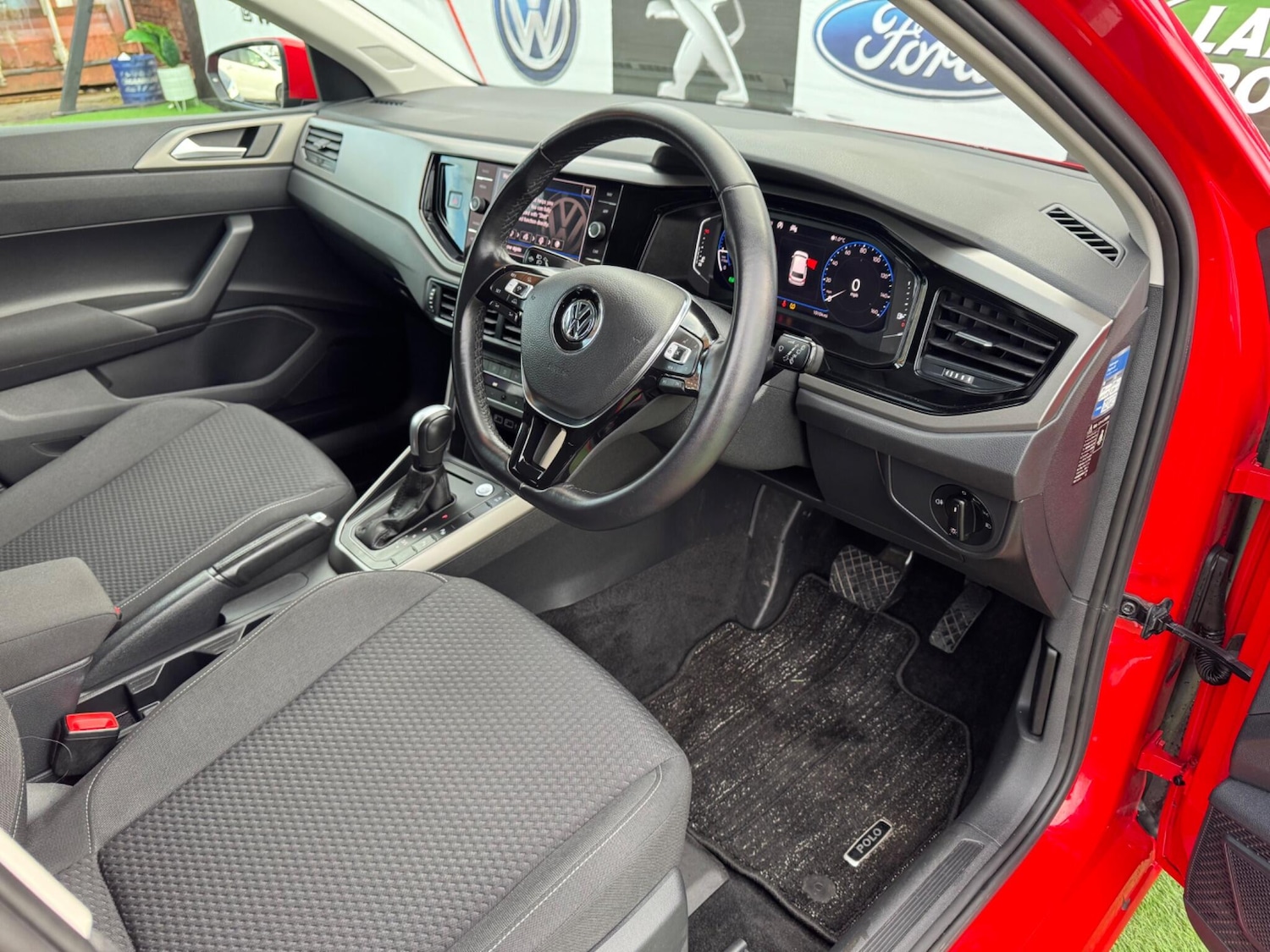 Used Volkswagen Polo for sale - 76752447: Photo 24