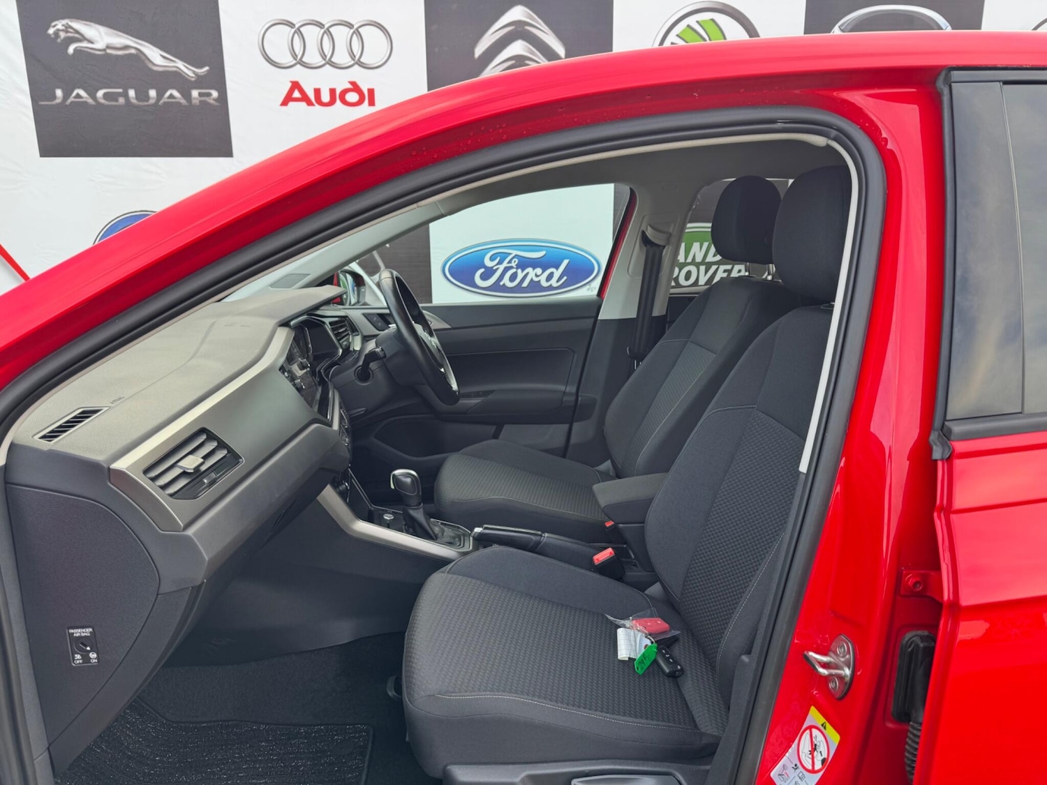 Used Volkswagen Polo for sale - 76752447: Photo 40