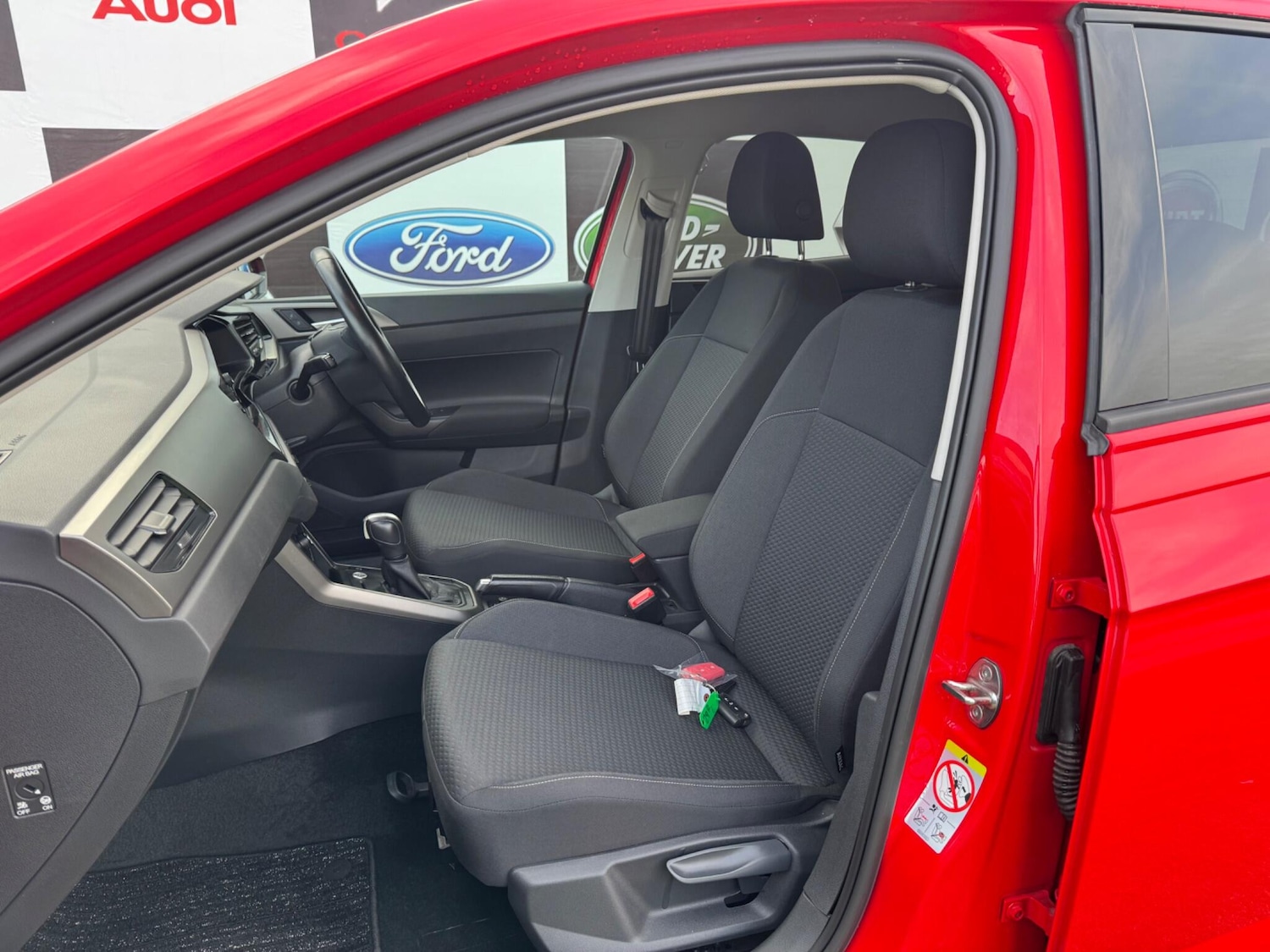 Used Volkswagen Polo for sale - 76752447: Photo 41