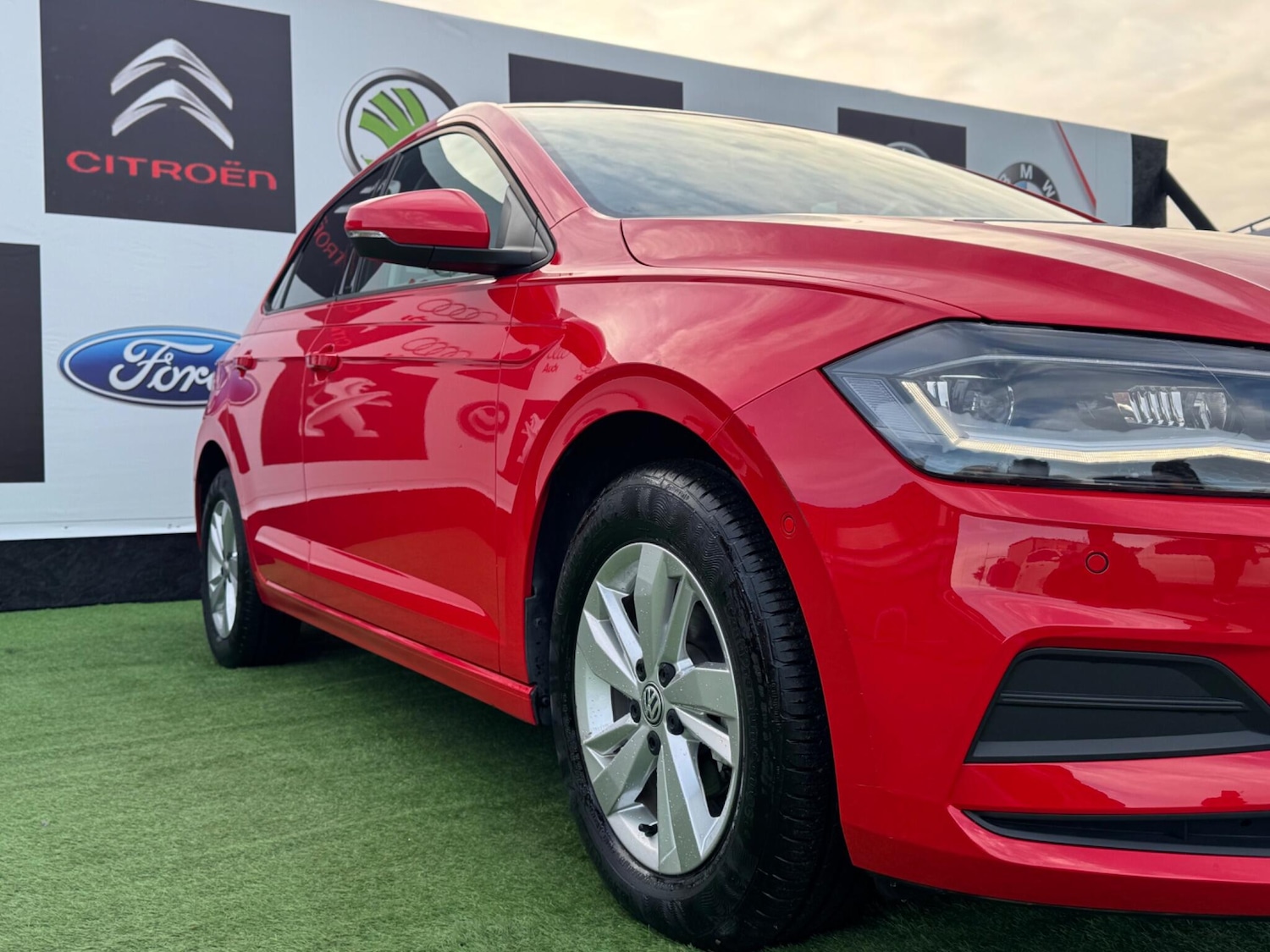 Used Volkswagen Polo for sale - 76752447: Photo 6