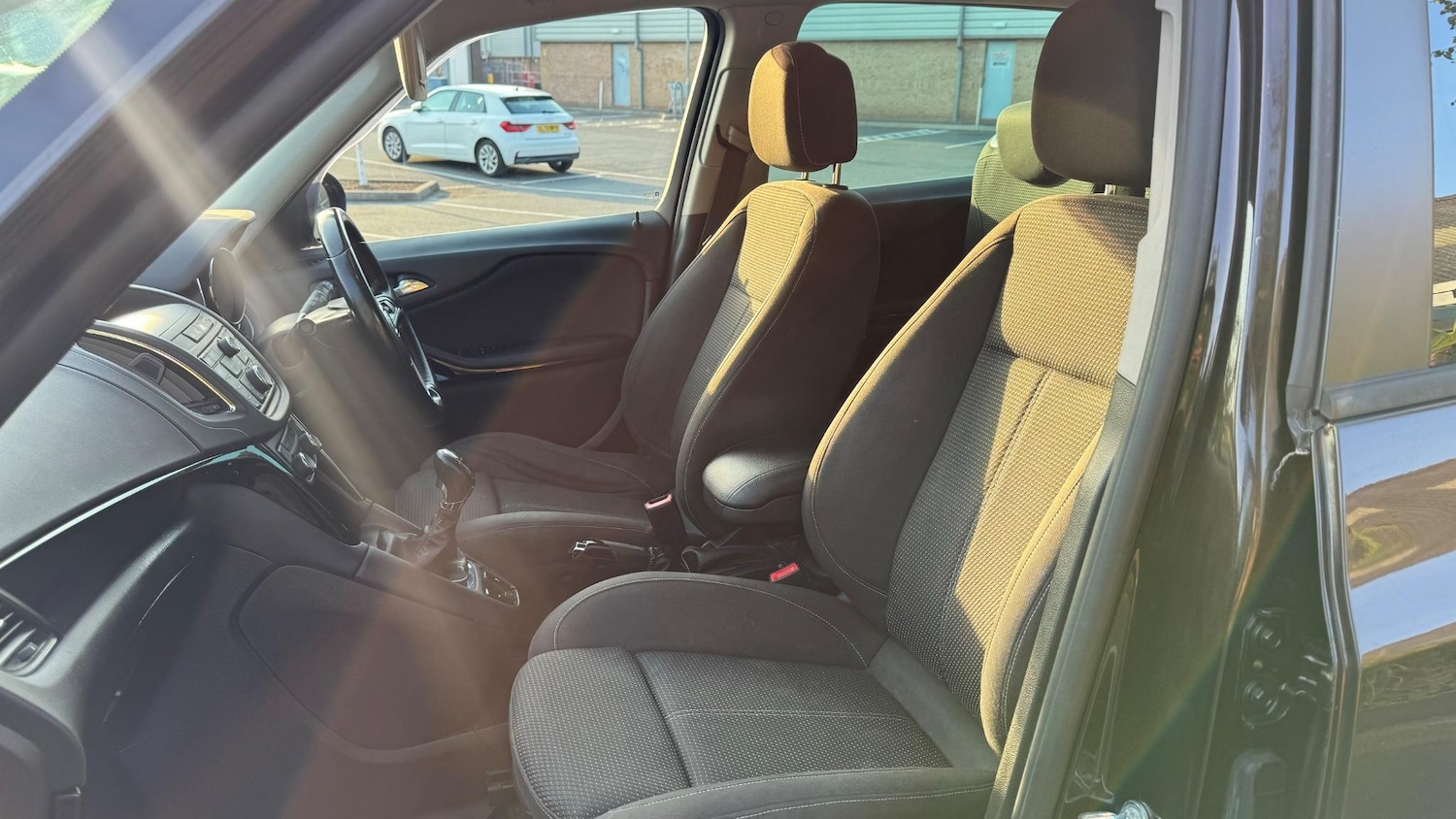 Used Vauxhall Zafira 2014 for sale - 76620263: Photo 12