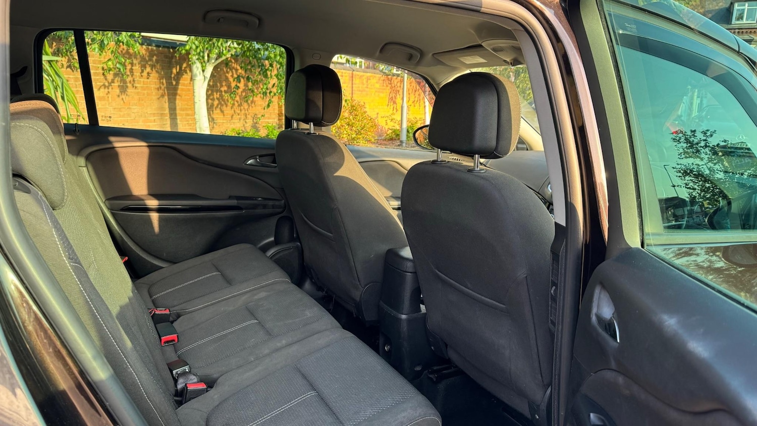 Used Vauxhall Zafira 2014 for sale - 76620263: Photo 17