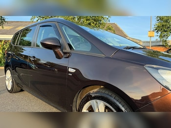Used Vauxhall Zafira 2014 for sale - 76620263: Photo