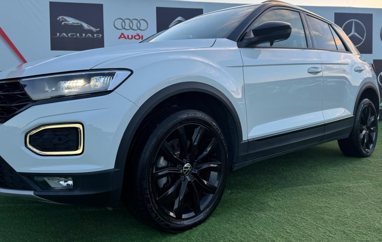 Used Volkswagen T-Roc for sale - 76997114: Photo 16