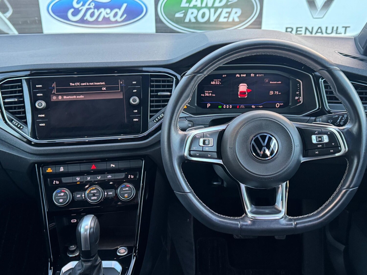 Used Volkswagen T-Roc for sale - 76997114: Photo 33