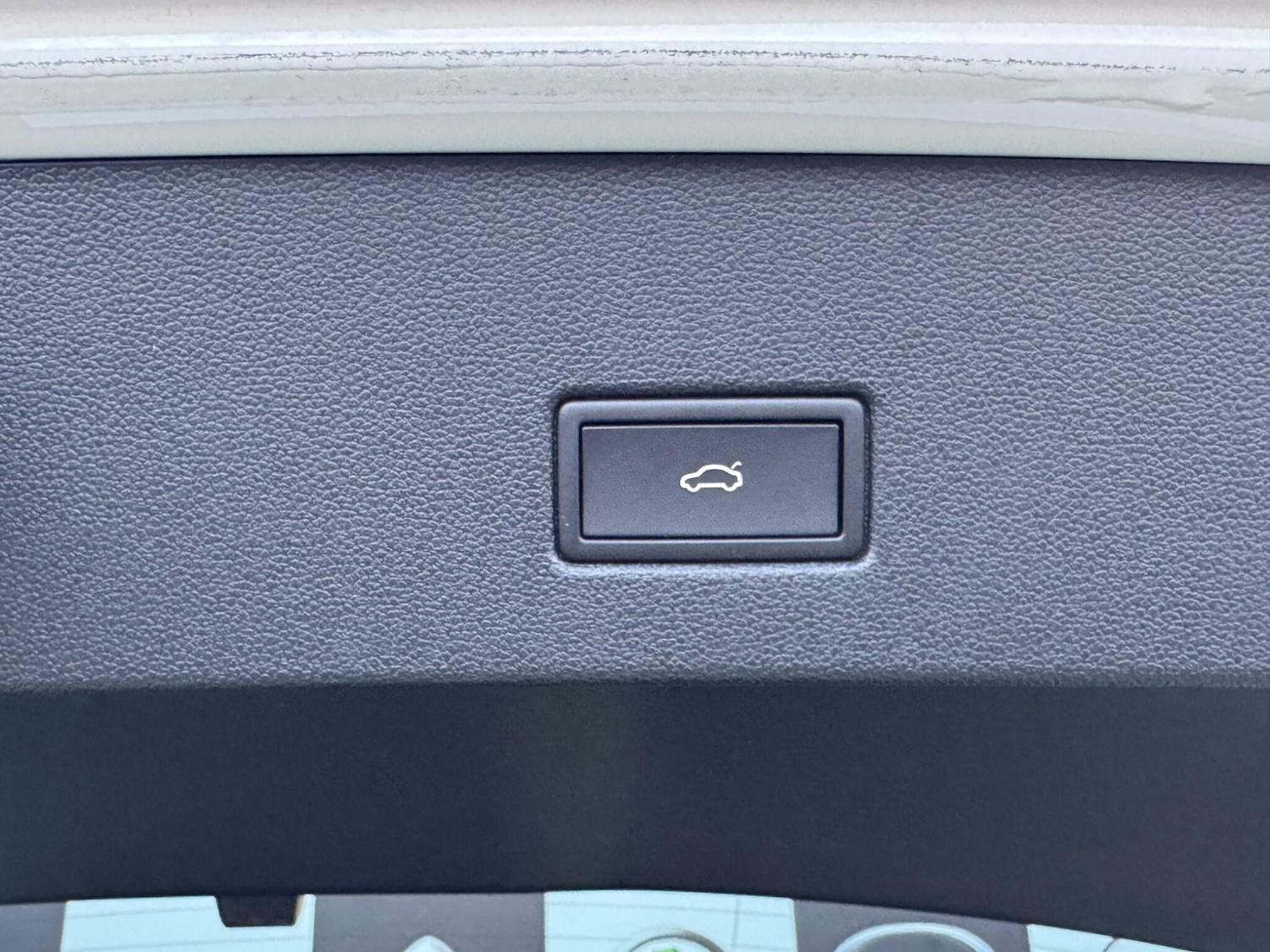 Used Volkswagen T-Roc for sale - 76997114: Photo 38