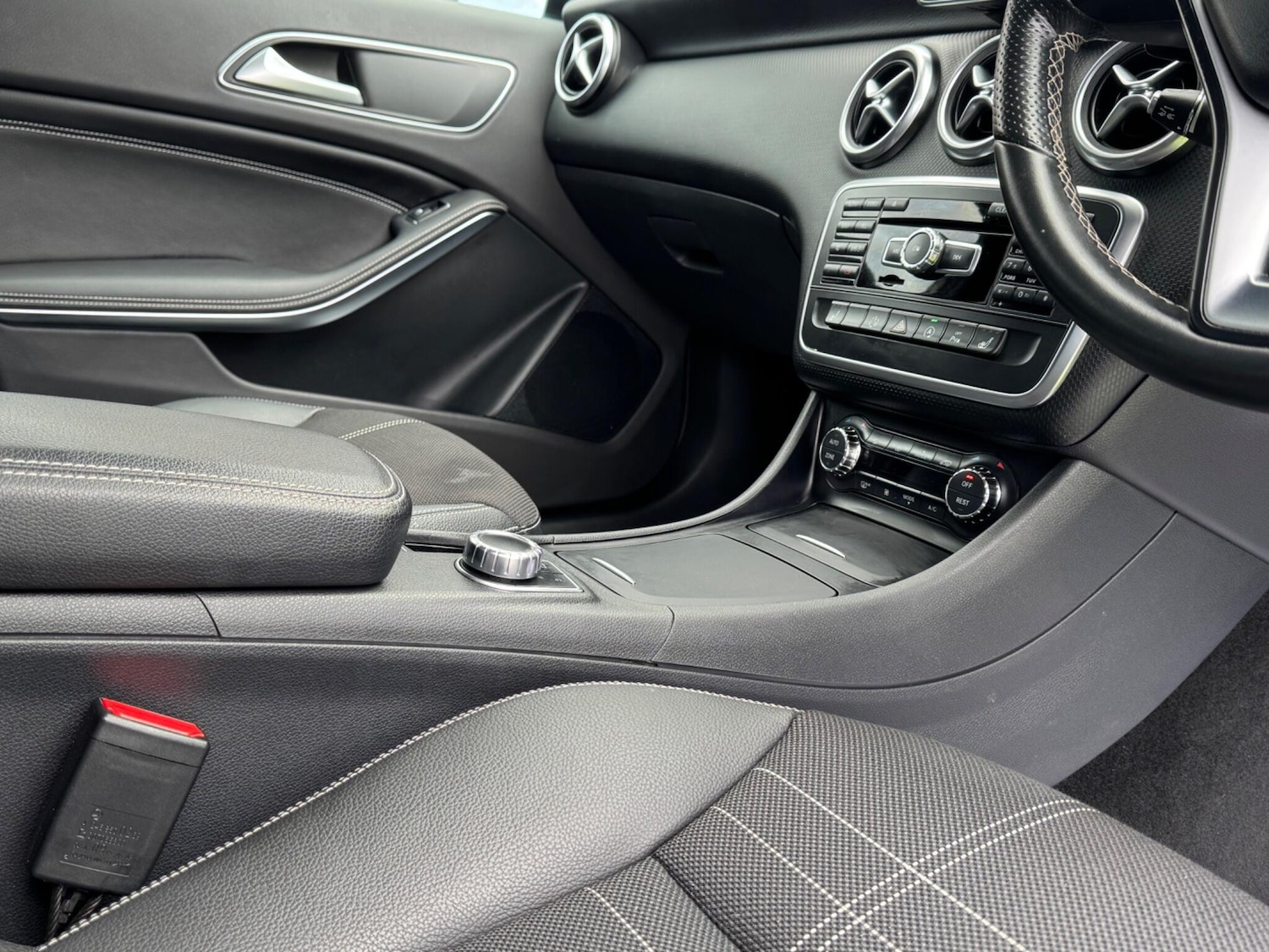 Used Mercedes-Benz A-Class for sale - 76620175: Photo 19