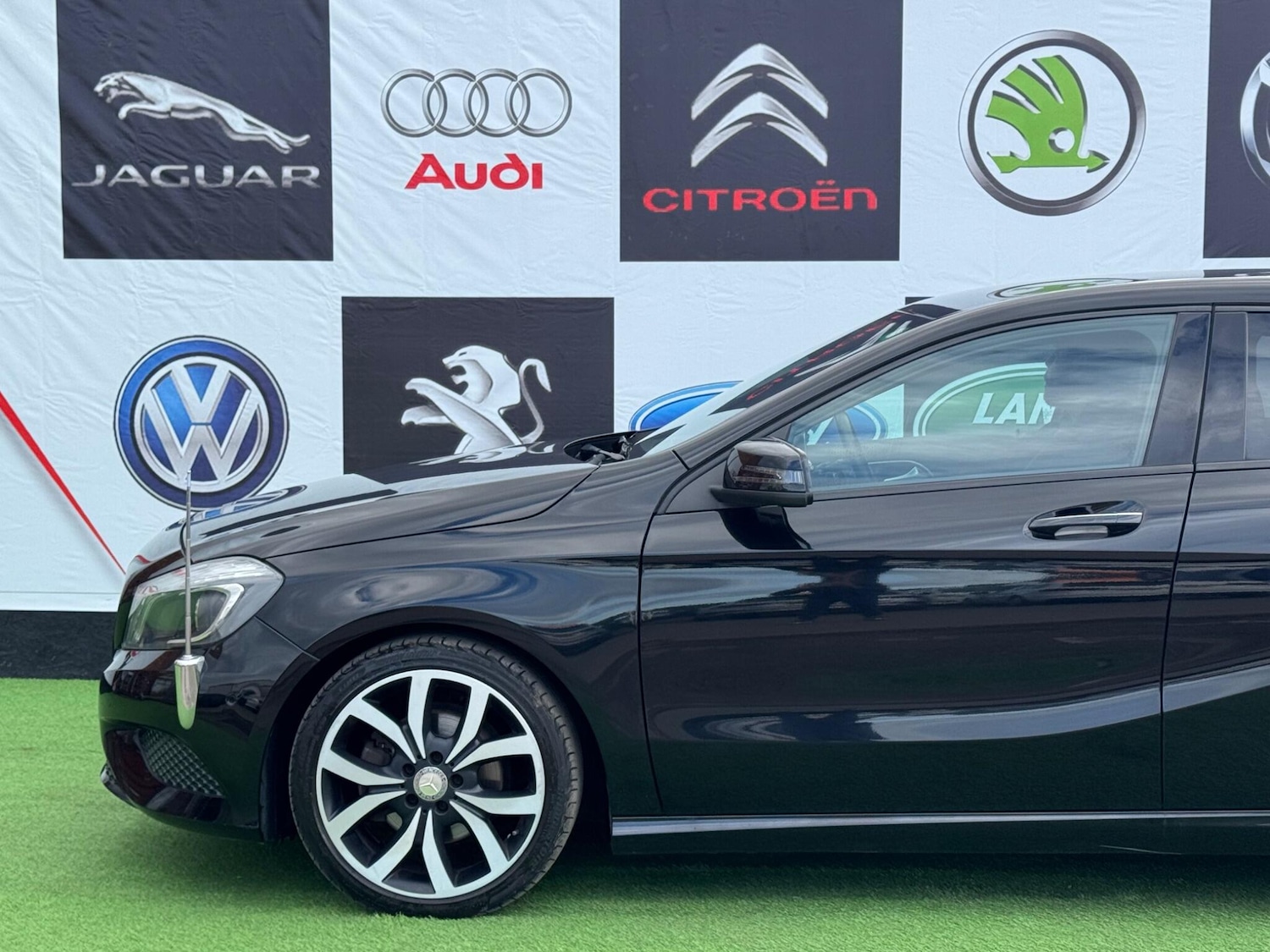 Used Mercedes-Benz A-Class for sale - 76620175: Photo 8