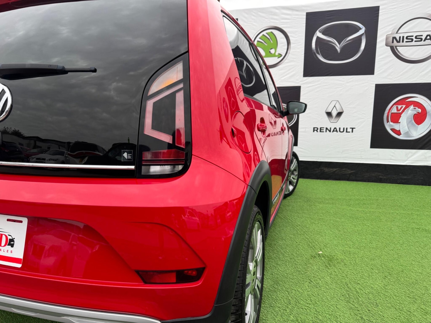 Used Volkswagen up! for sale - 76620170: Photo 10