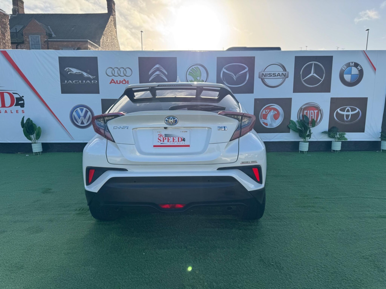 Used Toyota C-HR for sale - 76994645: Photo 11