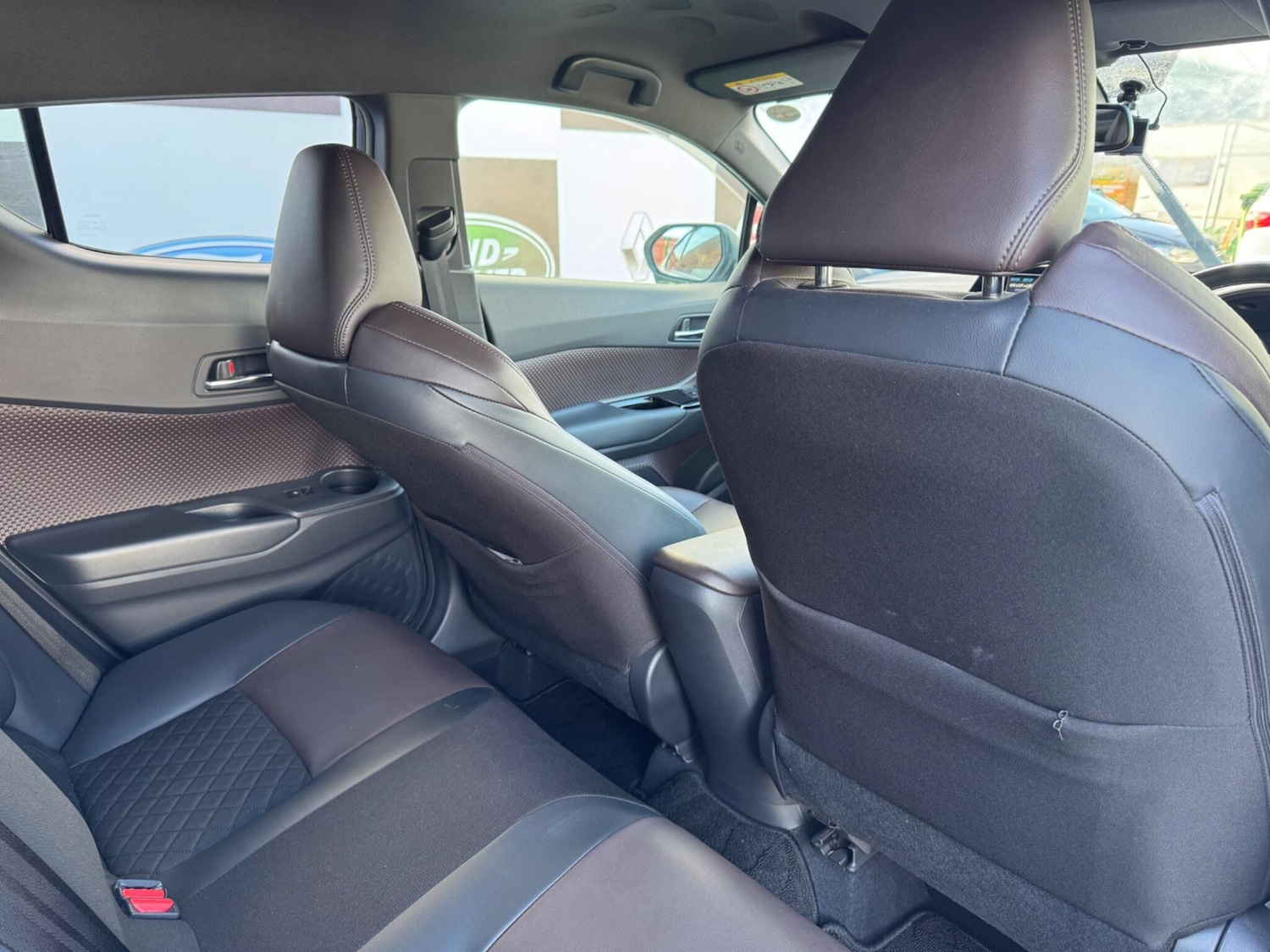 Used Toyota C-HR for sale - 76994645: Photo 25