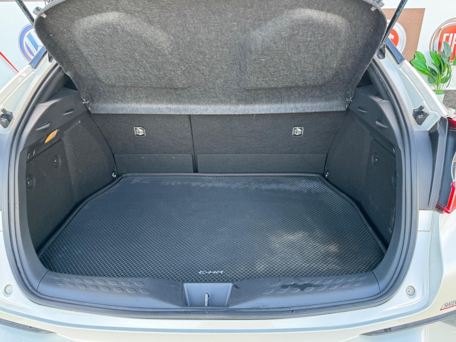 Used Toyota C-HR for sale - 76994645: Photo 38