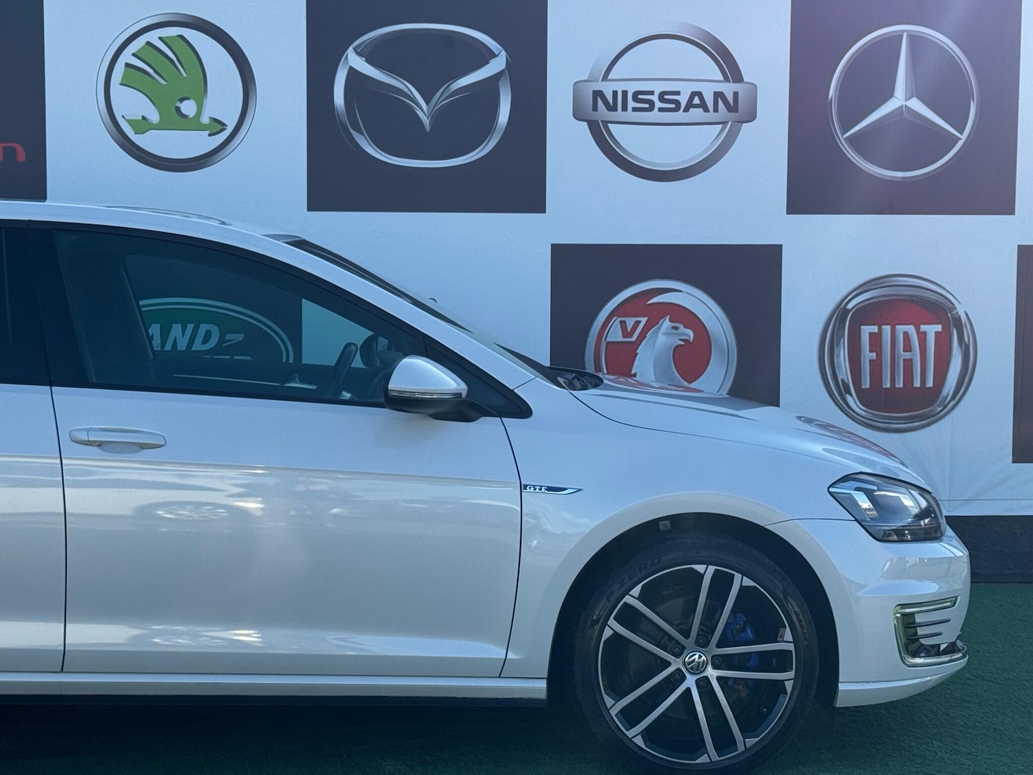 Used Volkswagen Golf 2025 for sale - 76620323: Photo 14