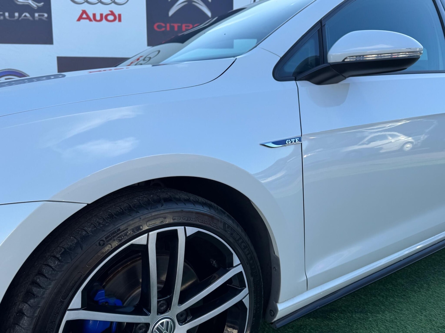 Used Volkswagen Golf 2025 for sale - 76620323: Photo 32