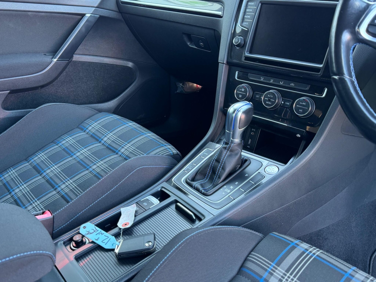 Used Volkswagen Golf 2025 for sale - 76620323: Photo 39