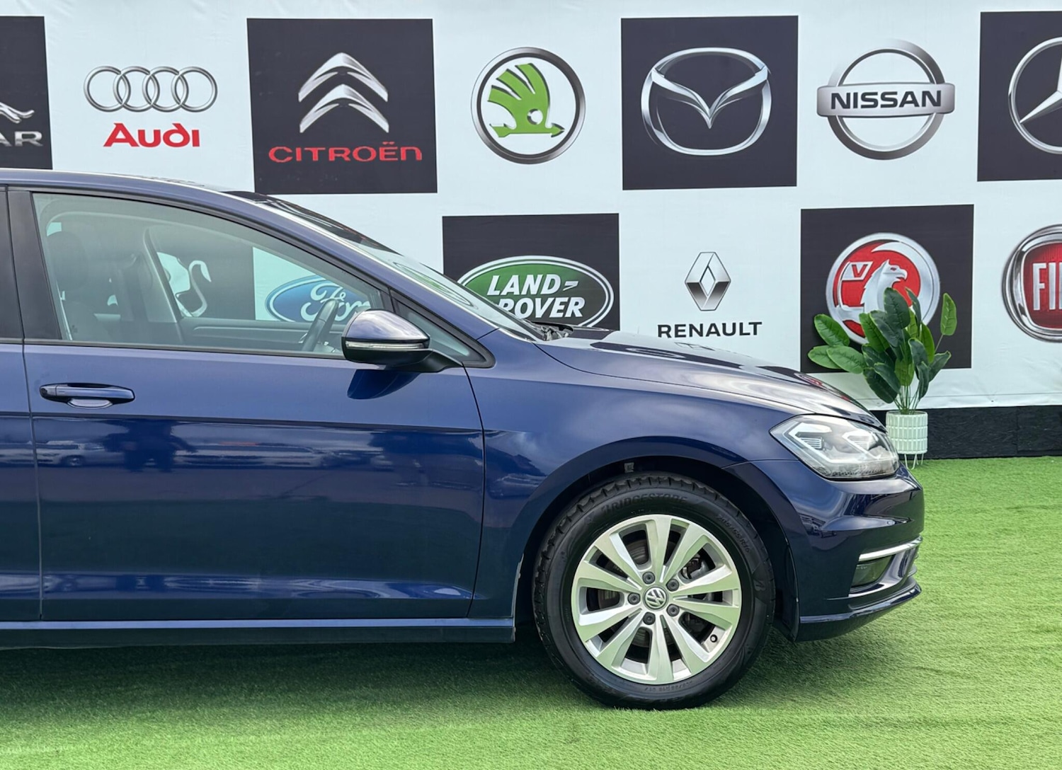 Used Volkswagen Golf for sale - 76645356: Photo 4