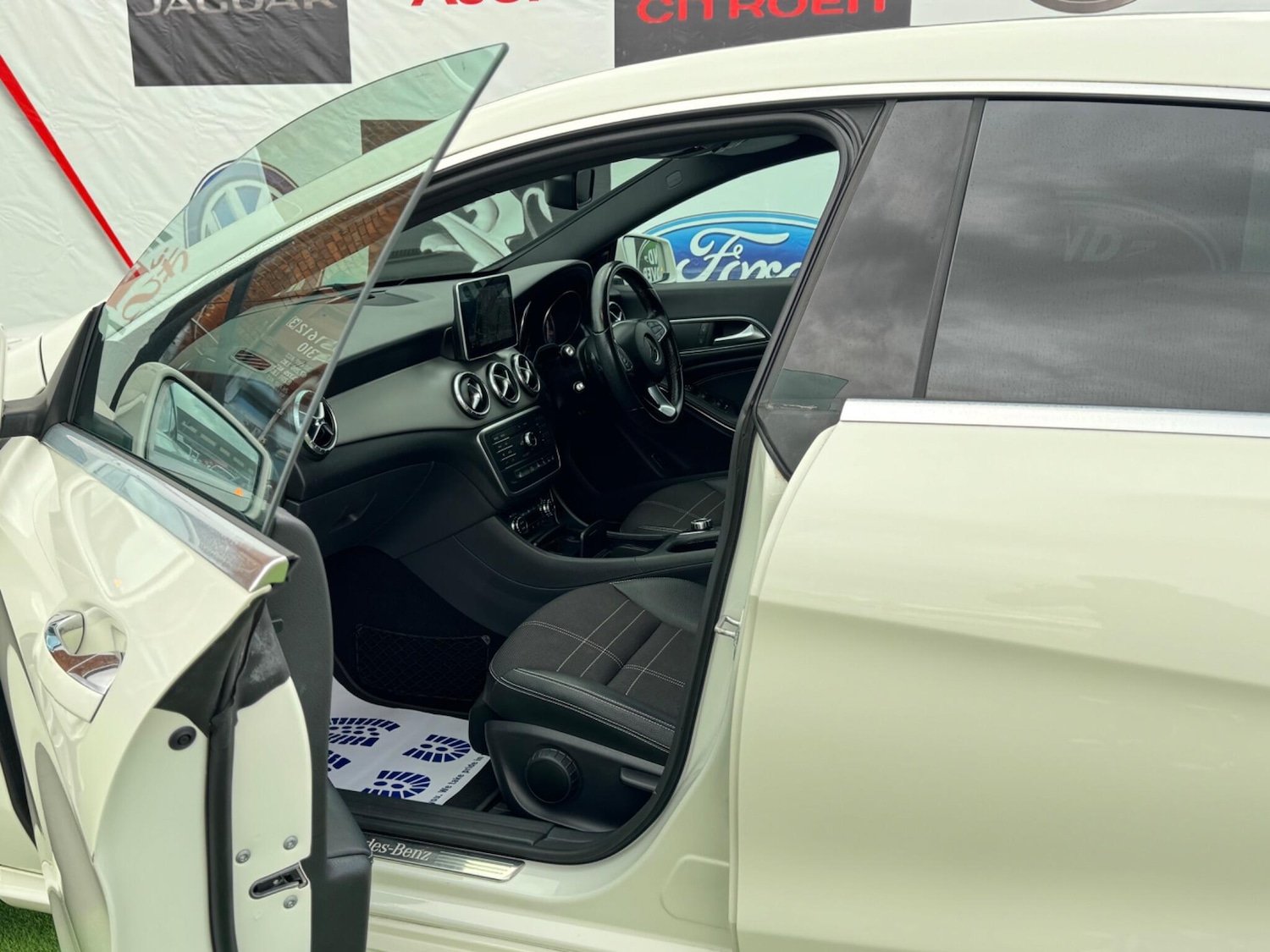 Used Mercedes-Benz CLA for sale - 76620439: Photo 30