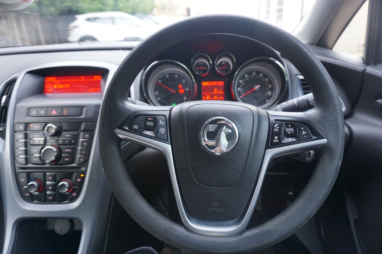 Used Vauxhall Astra 2013 for sale - 76626602: Photo 22