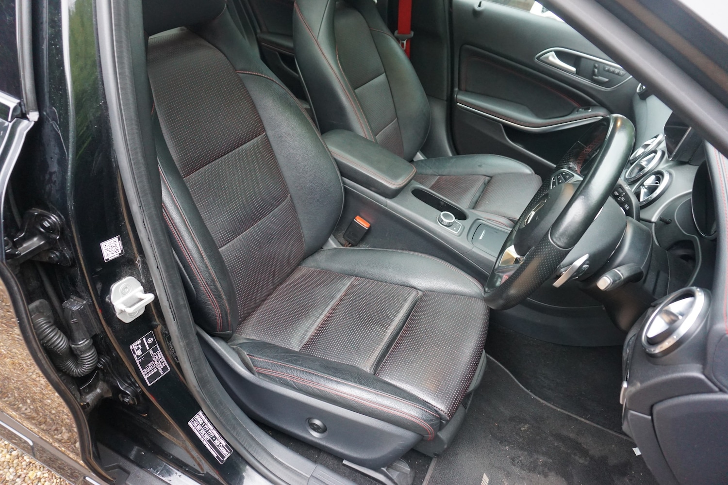 Used Mercedes-Benz GLA 2016 for sale - 76403275: Photo 21