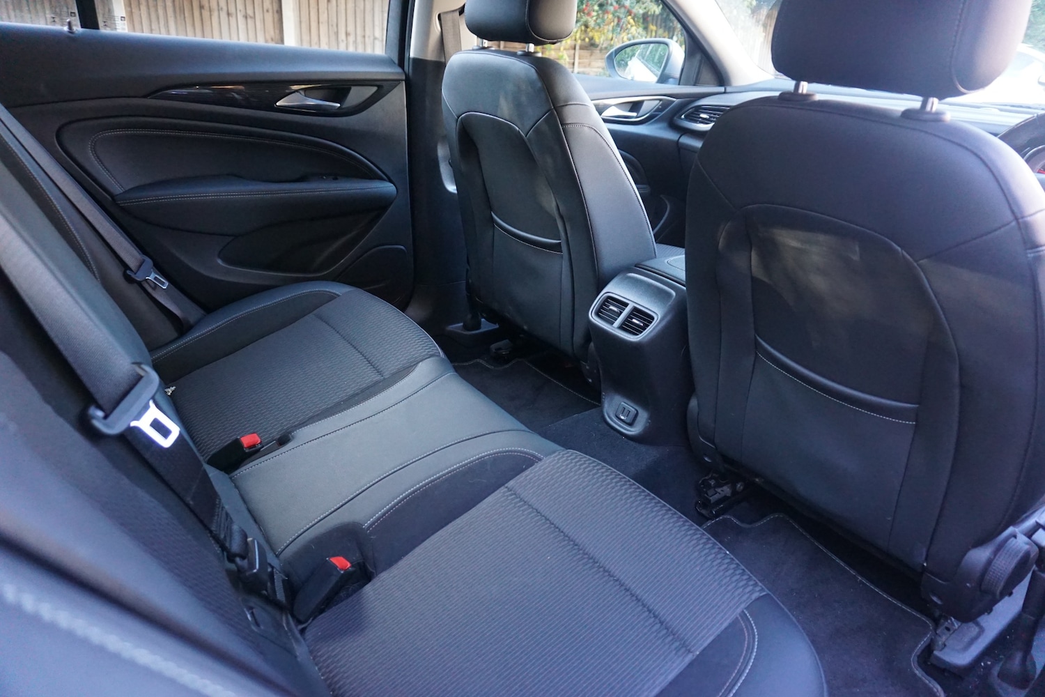 Used Vauxhall Insignia 2018 for sale - 76383286: Photo 11