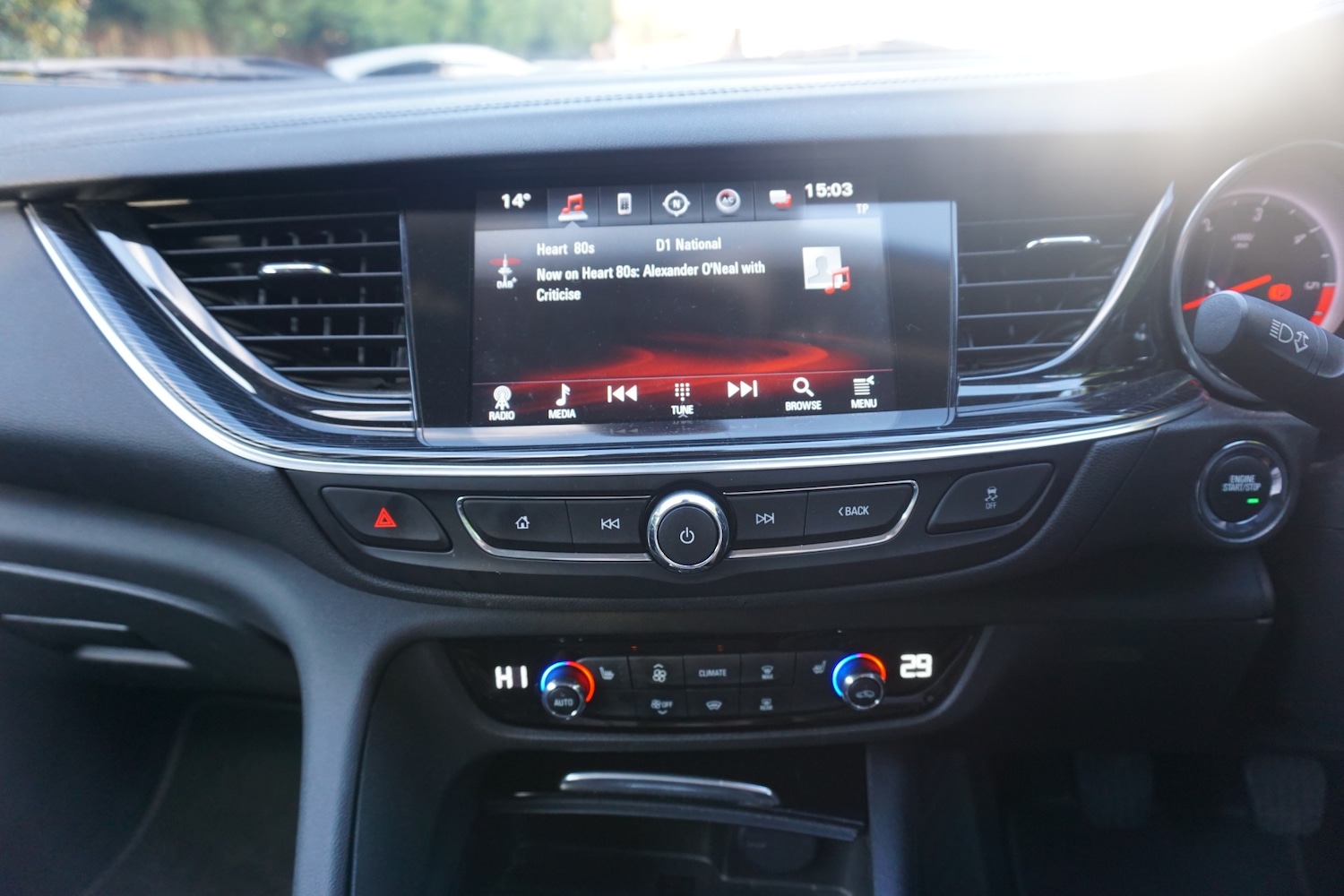 Used Vauxhall Insignia 2018 for sale - 76383286: Photo 8