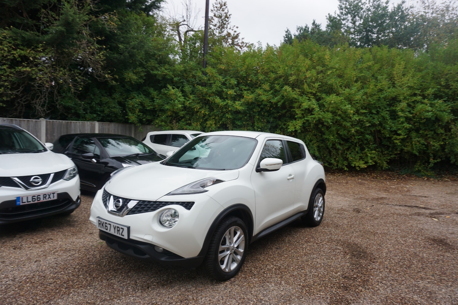 Used Nissan Juke 2017 for sale - 76450316: Photo 3