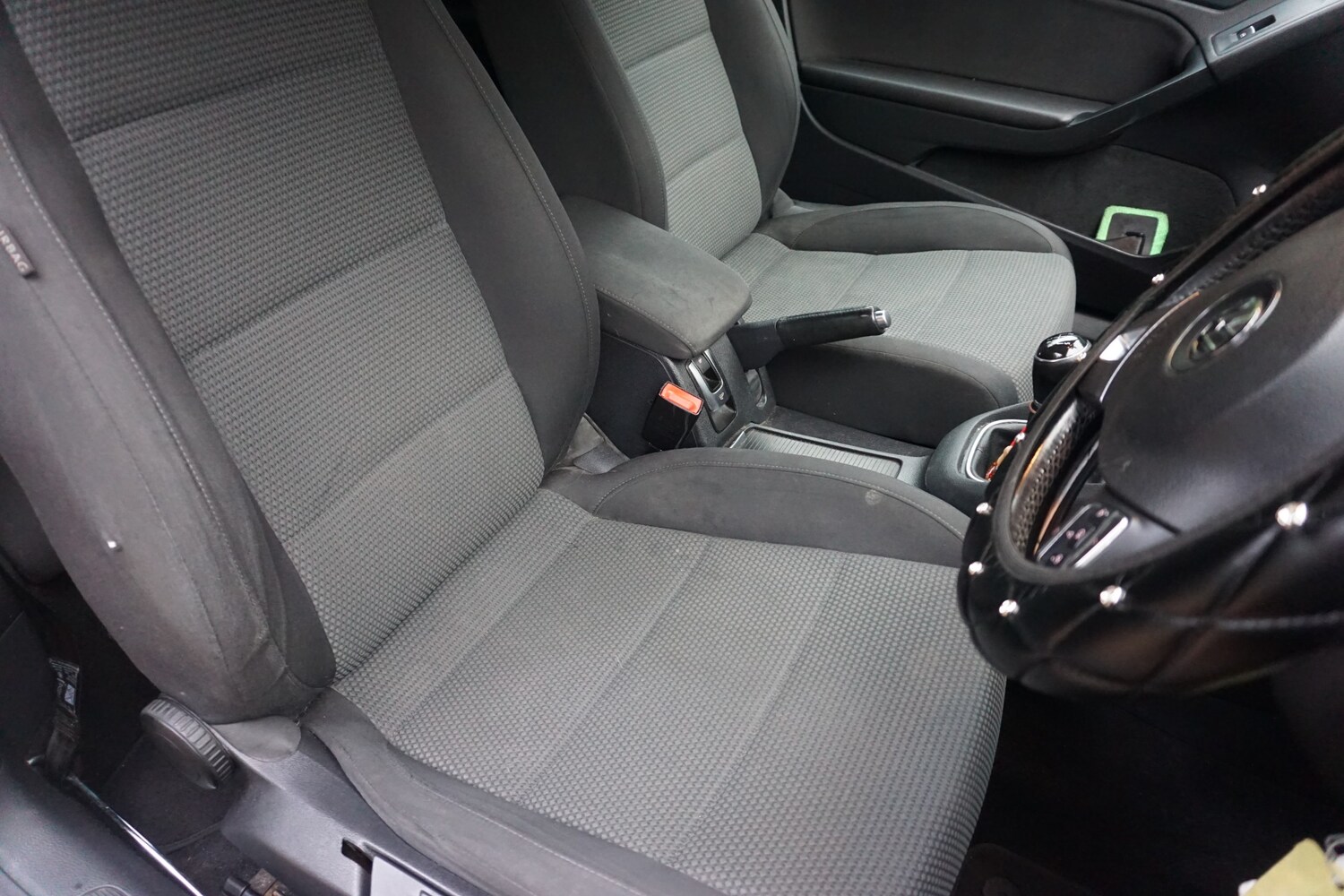 Used Volkswagen Golf 2014 for sale - 77729858: Photo 17