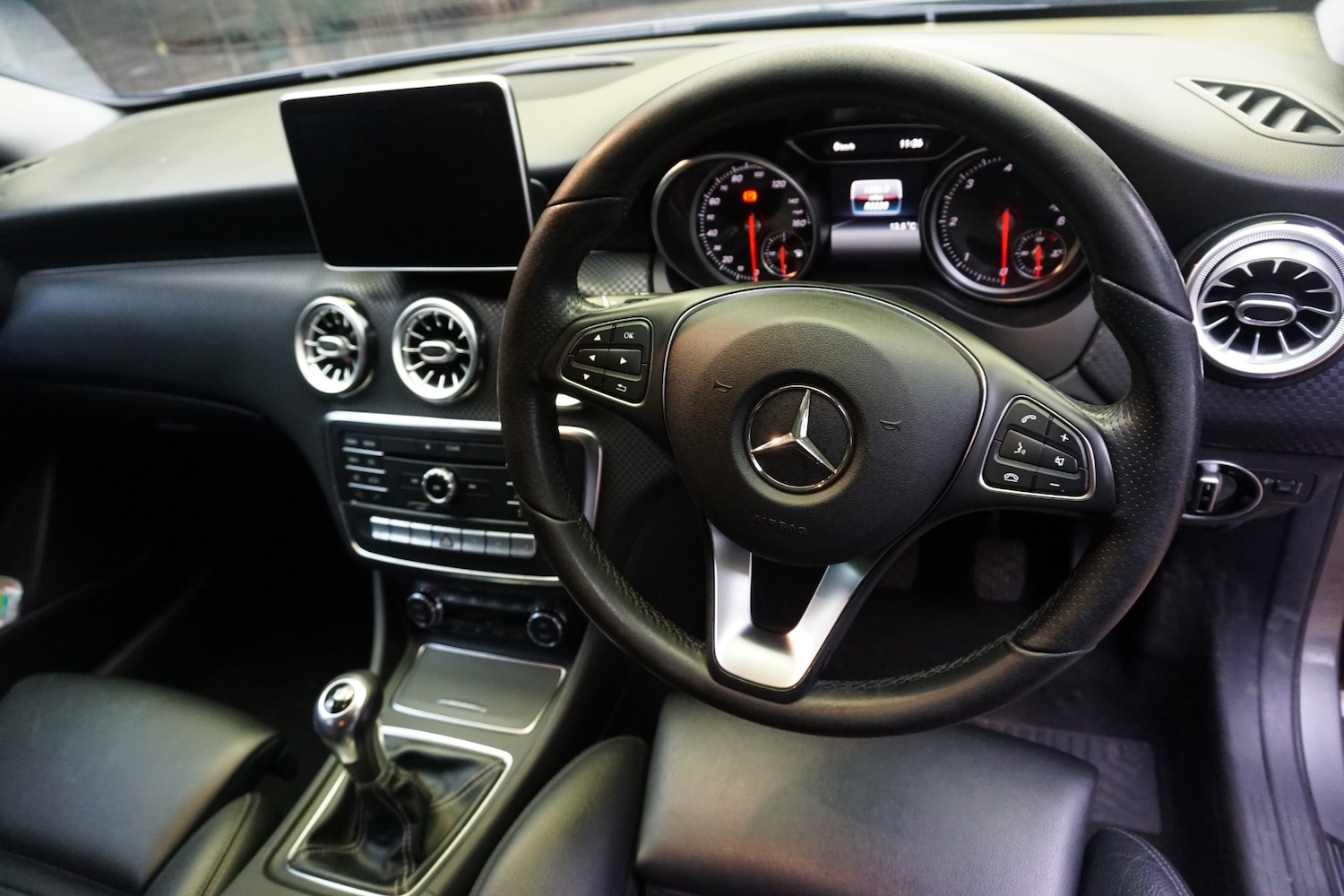 Used Mercedes-Benz A-Class 2016 for sale - 76554375: Photo 10