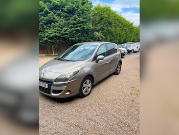 Used Renault Scenic 2011 for sale - 79418866: Photo