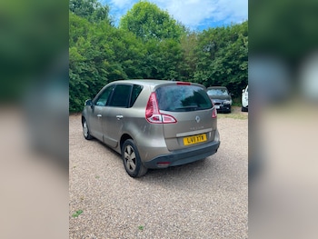 Used Renault Scenic 2011 for sale - 79418866: Photo