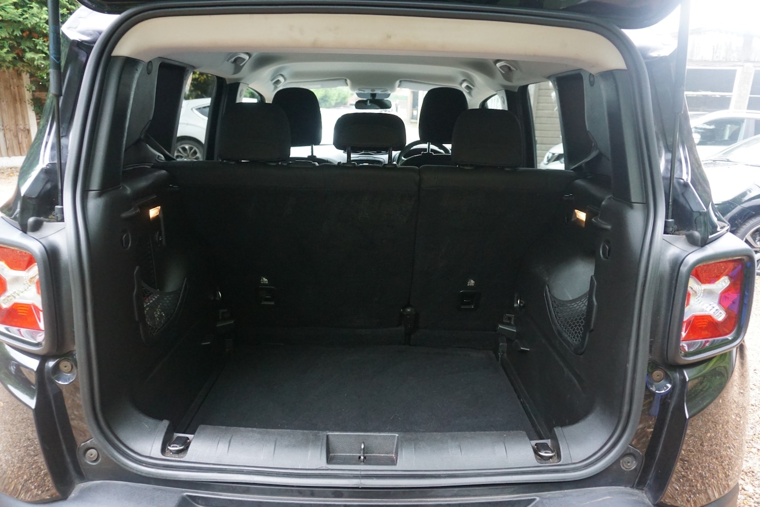 Used Jeep Renegade 2016 for sale - 76478008: Photo 10