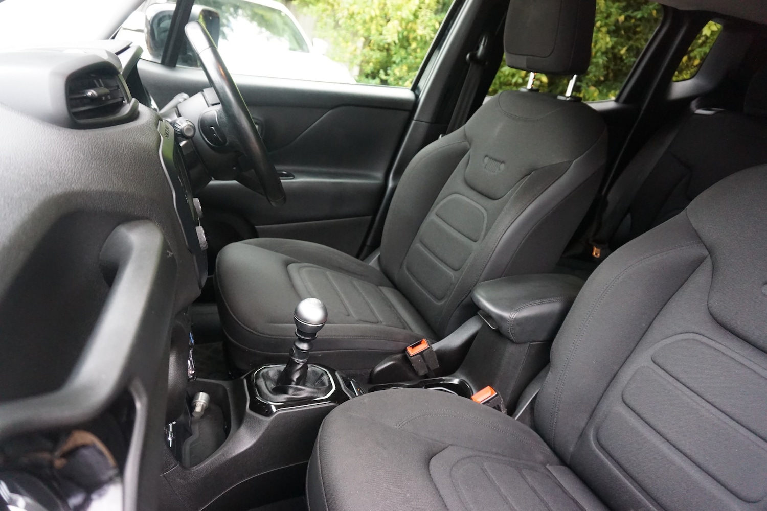 Used Jeep Renegade 2016 for sale - 76478008: Photo 21