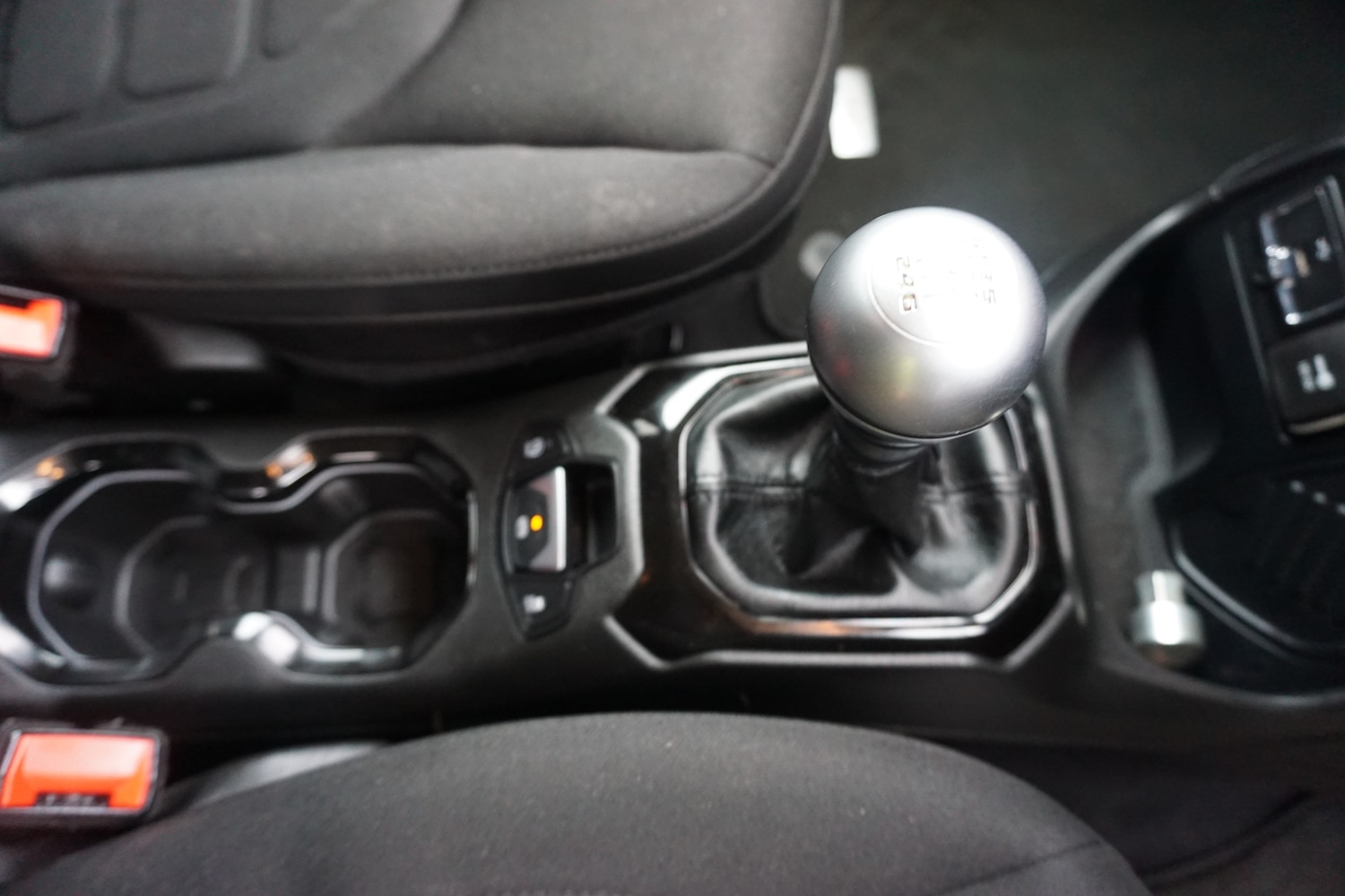 Used Jeep Renegade 2016 for sale - 76478008: Photo 24