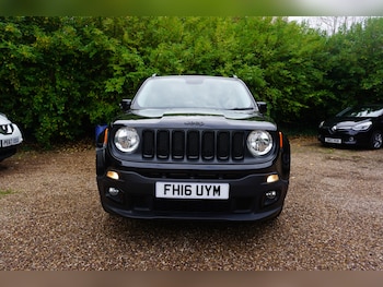 Used Jeep Renegade 2016 for sale - 76478008: Photo
