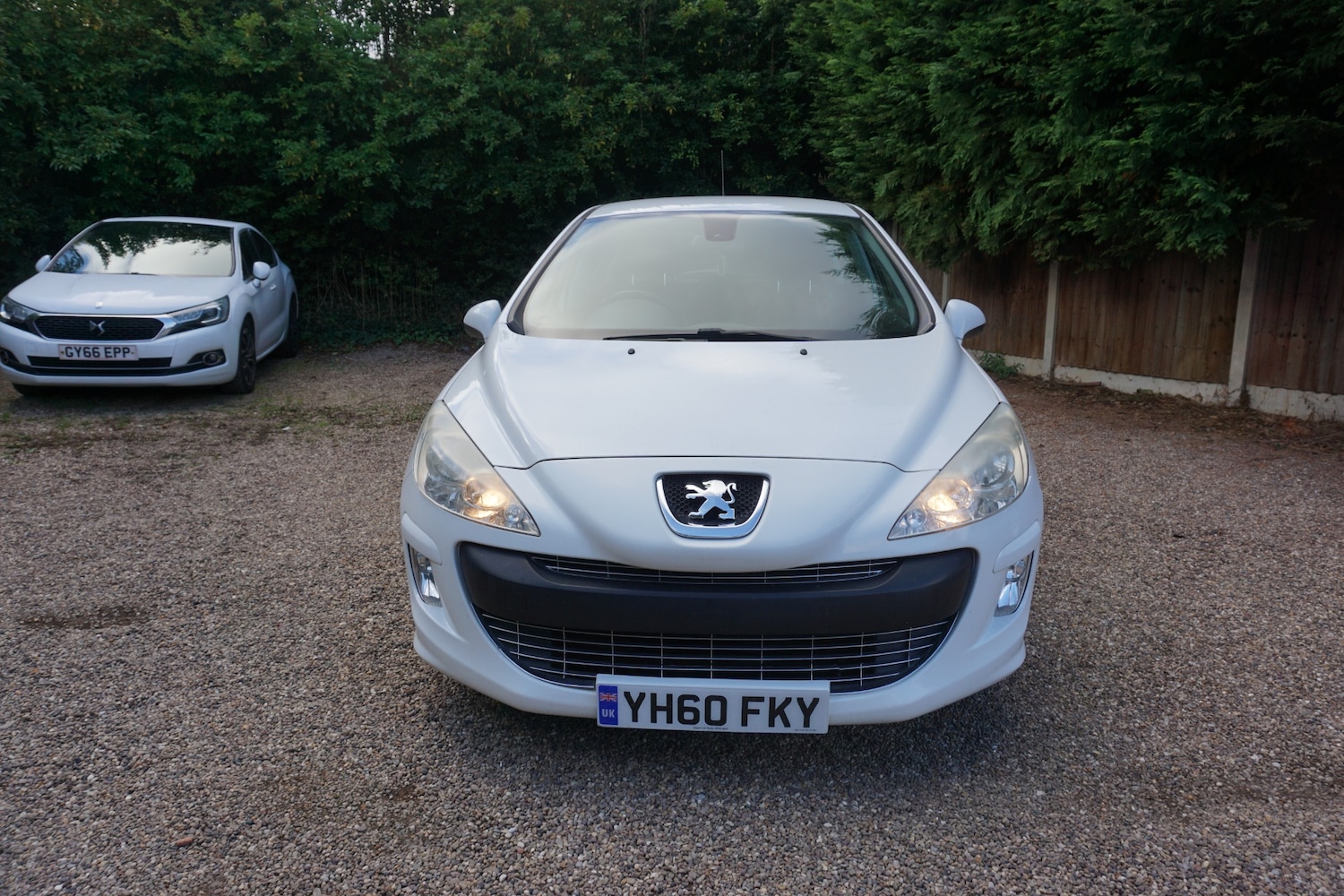 Used Peugeot 308 2010 for sale - 76287008: Photo 1