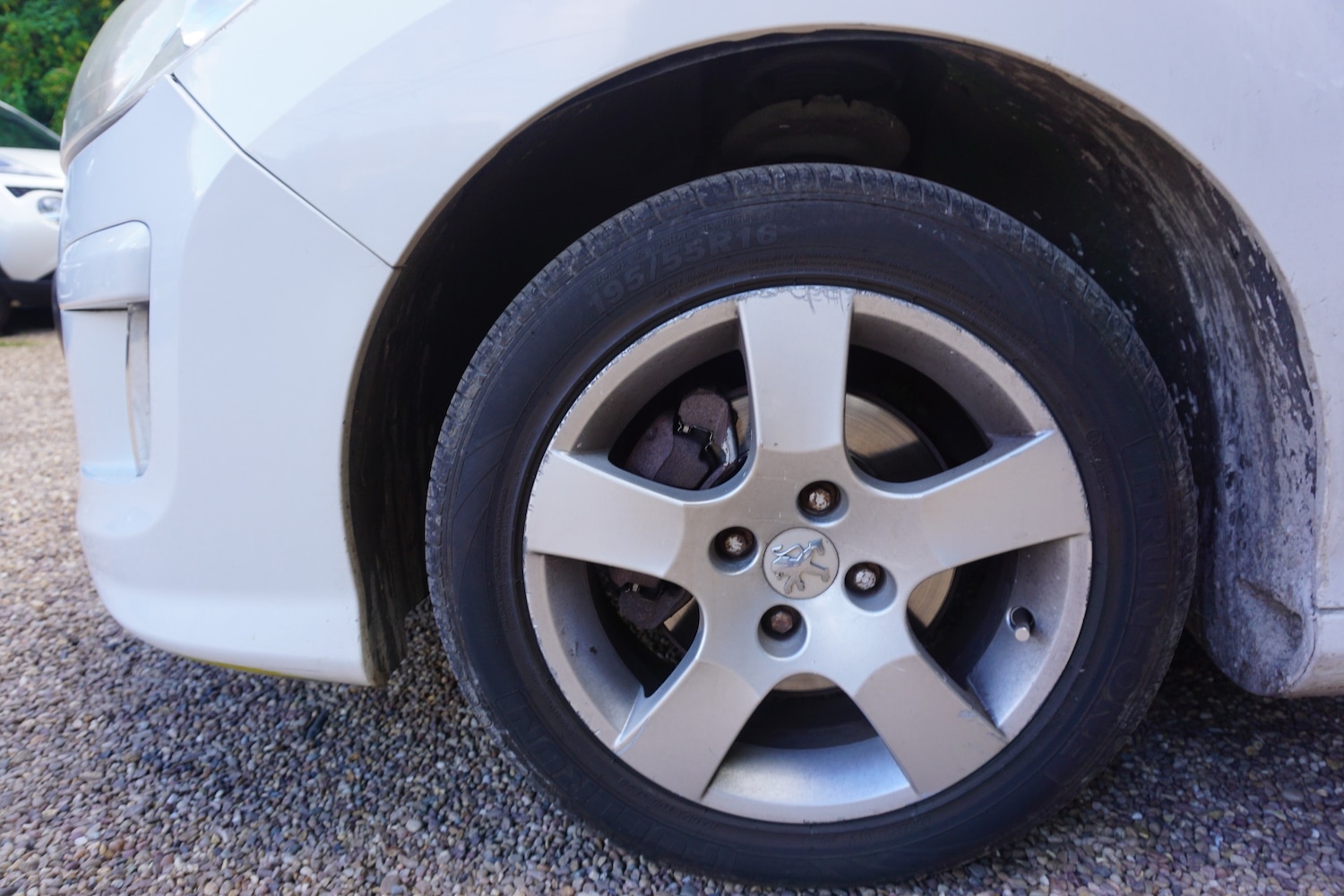 Used Peugeot 308 2010 for sale - 76287008: Photo 12