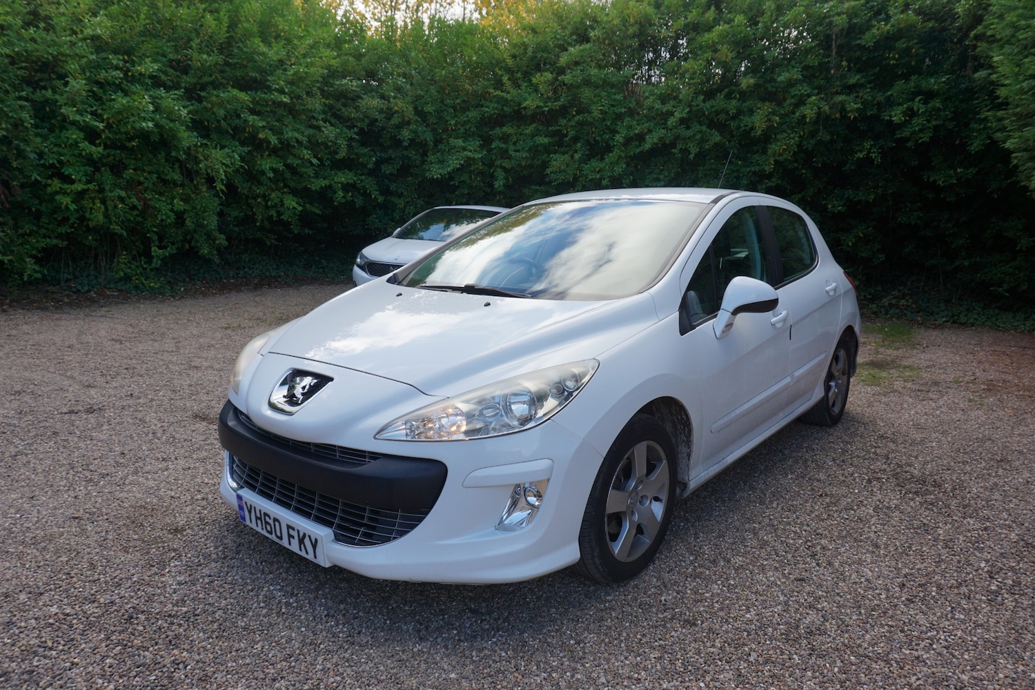 Used Peugeot 308 2010 for sale - 76287008: Photo 2