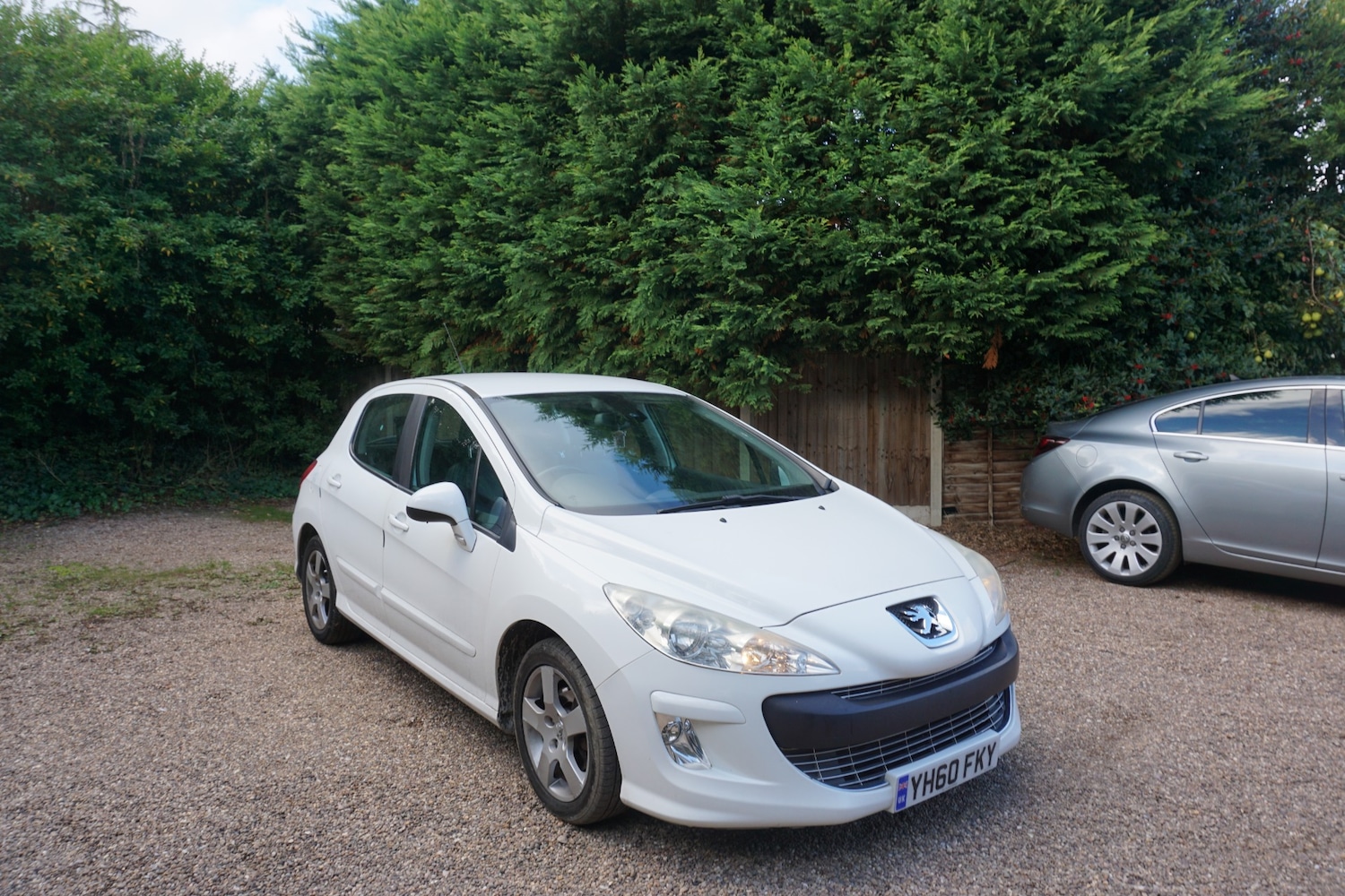 Used Peugeot 308 2010 for sale - 76287008: Photo 3