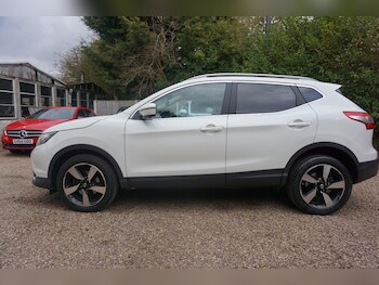 Used Nissan Qashqai 2015 for sale - 75484374: Photo