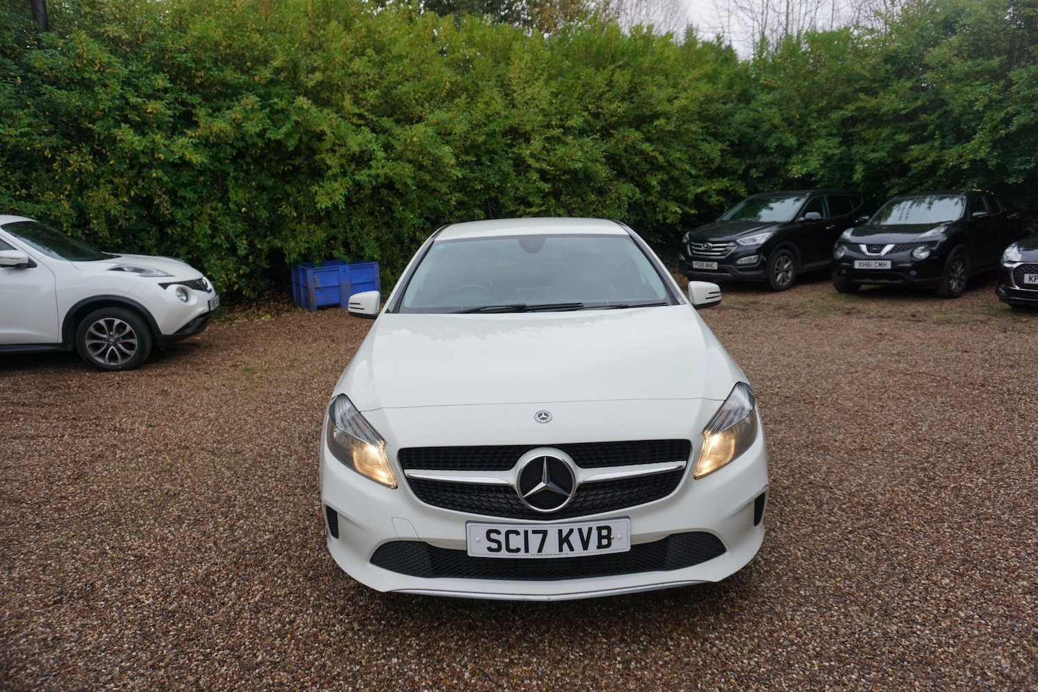 Used Mercedes-Benz A-Class 2017 for sale - 76542346: Photo 2