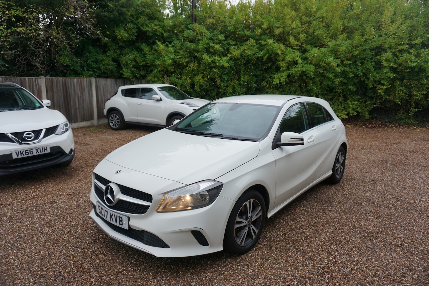 Used Mercedes-Benz A-Class 2017 for sale - 76542346: Photo 3