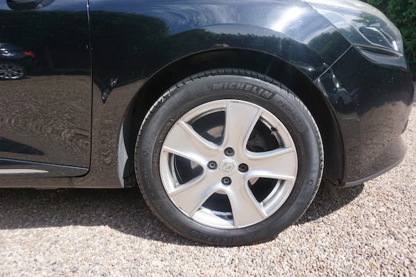 Used Renault Clio 2013 for sale - 75499663: Photo 22