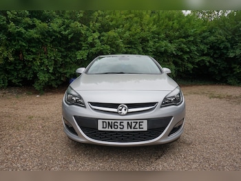 Used Vauxhall Astra 2015 for sale - 76076790: Photo