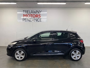 Used Renault Clio 2016 for sale - 79492430: Photo